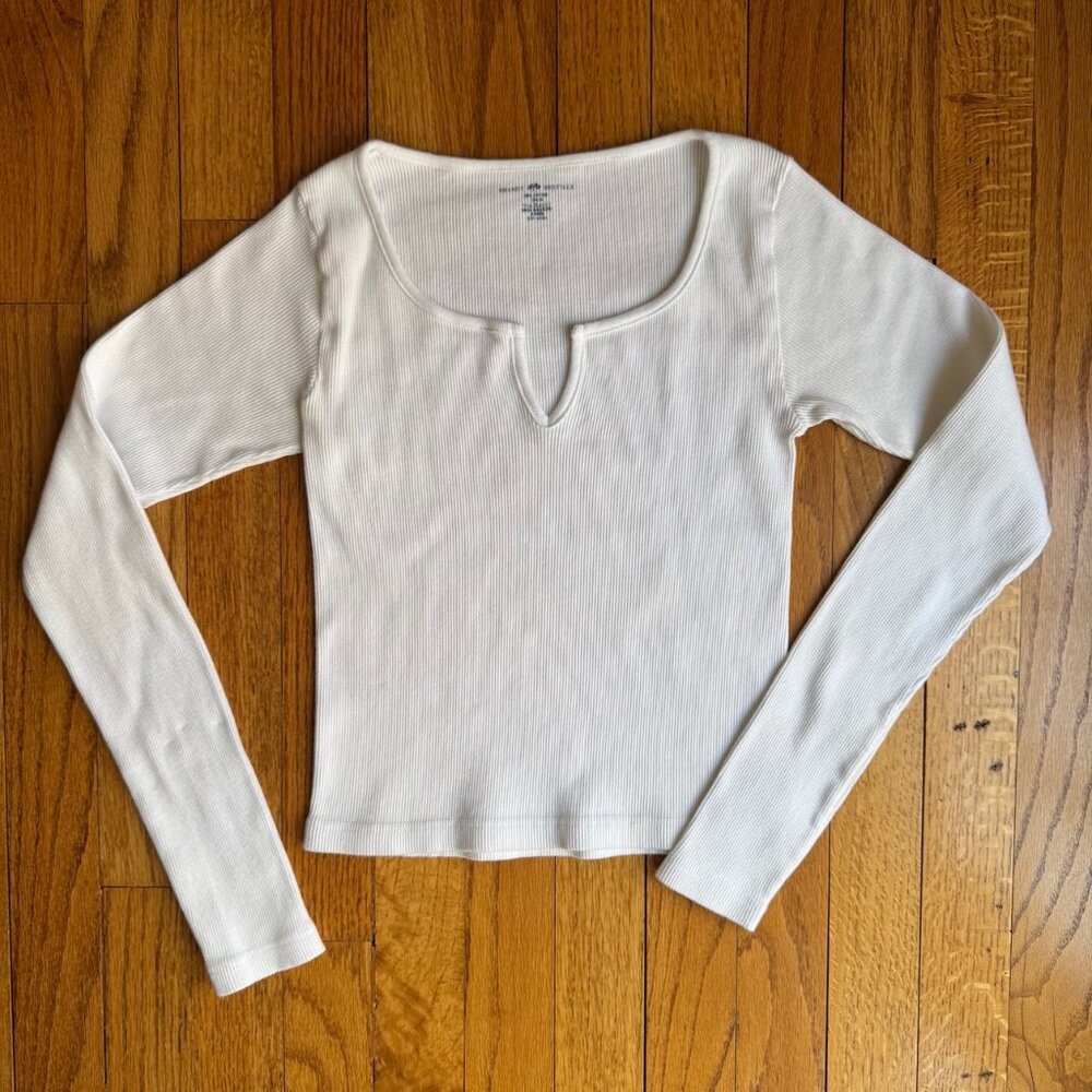 Brandy Melville Ribbed Long Sleeve Top
